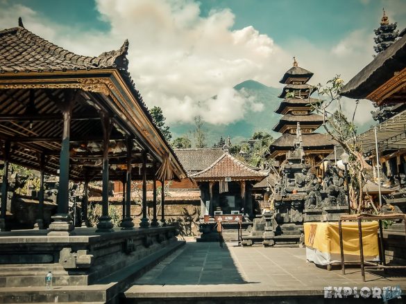 Indonesia Bali Besakih Backpacking Backpacker Travel