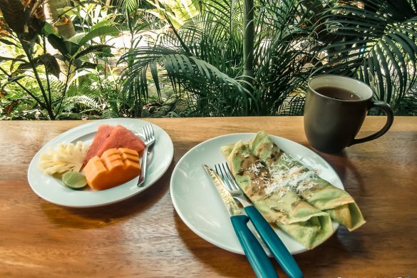 Indonesia Bali Ubud Sandat Homestay Dadar Gulung Pancake Breakfast Backpacking Backpacker Travel