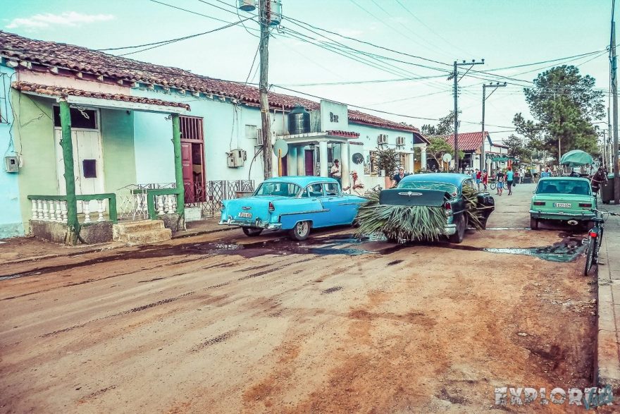 Cuba Vinales Car Full Sugarcane Backpacker Backpacking Travel