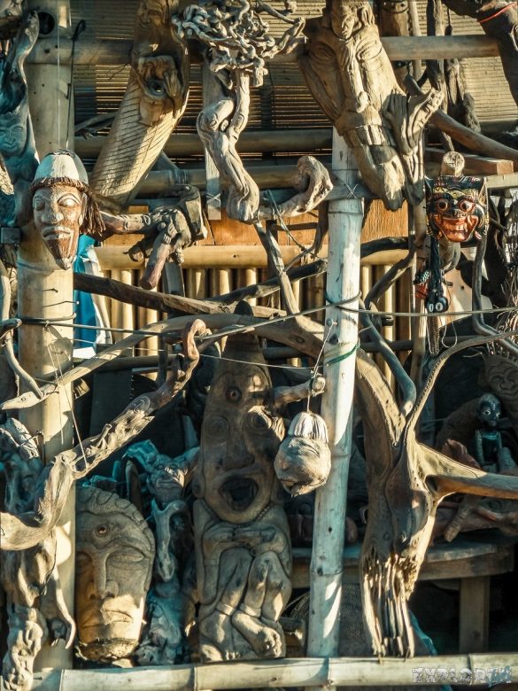 Indonesia Gili Trawangan Sunrise Carvings Wood Backpacker Backpacking Travel