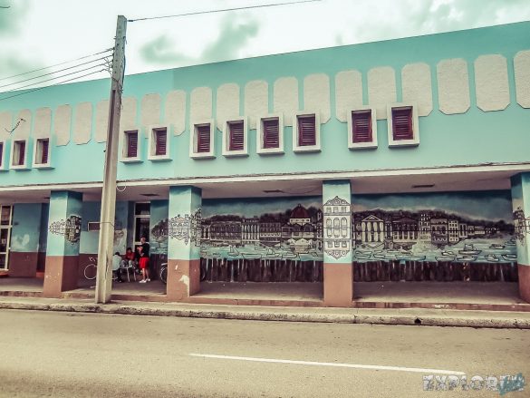 cuba cienfuegos prado backpacker backpacking travel 3