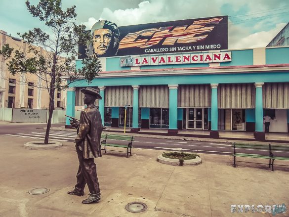 cuba cienfuegos prado che guevara backpacker backpacking travel