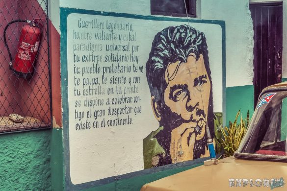 cuba santa clara che guevara mural backpacker backpacking travel