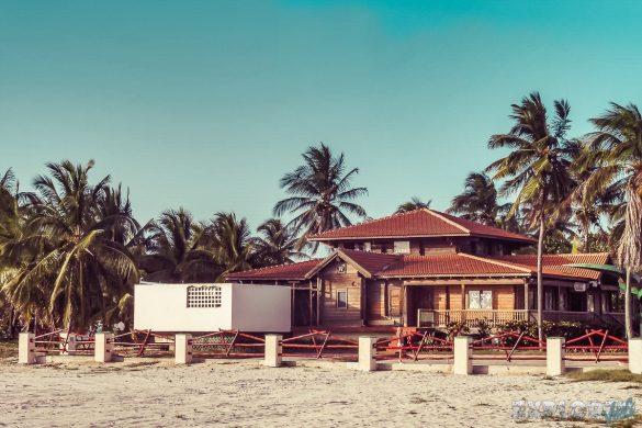 cuba varadero beach house backpacker backpacking travel