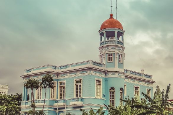 cuba cienfuegos colonial buildings backpacker backpacking travel