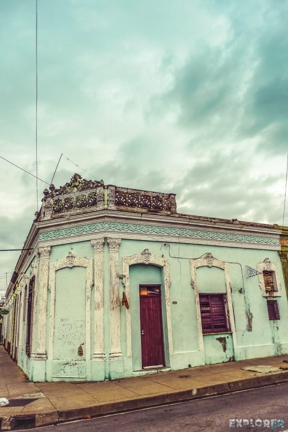 cuba cienfuegos streets backpacker backpacking travel