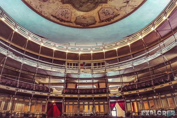 cuba cienfuegos teatro tomas terry backpacker backpacking travel