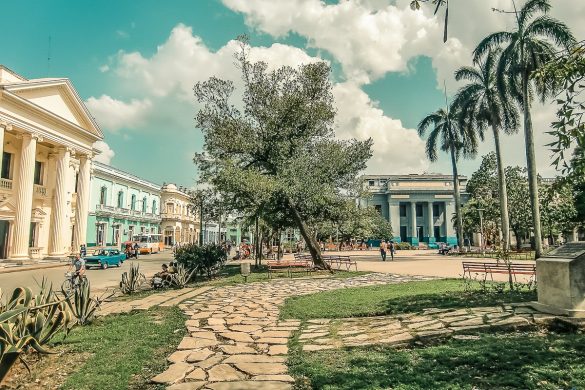 cuba santa clara parque leoncio vidal backpacker backpacking travel