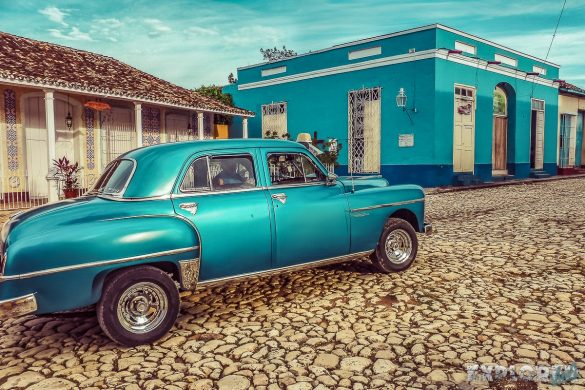 cuba trinidad streets oldtimer backpacker backpacking travel