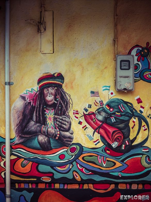 Ecuador Banos Graffiti Backpacking Backpacker Travel