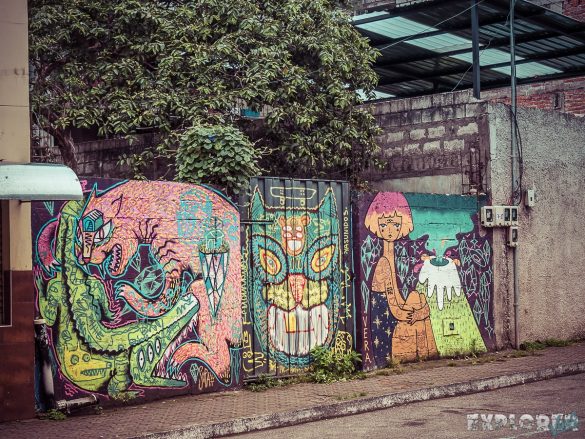 Ecuador Banos Graffiti Backpacking Backpacker Travel