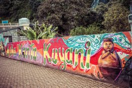 Ecuador Banos Graffiti Backpacking backpacker Travel