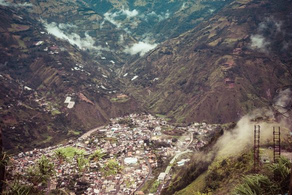 Ecuador Banos Mirador Backpacking backpacker Travel