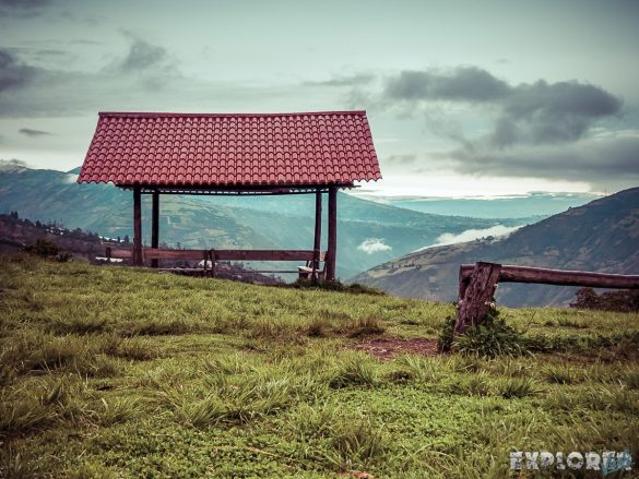 Ecuador Banos Mirador Morning Backpacking backpacker Travel