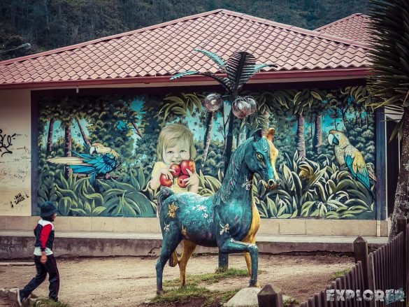 Ecuador Banos Mural Backpacking Backpacker Travel