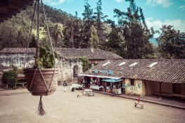 Ecuador Otavalo Peguche Bar Backpacker Backpacking Travel