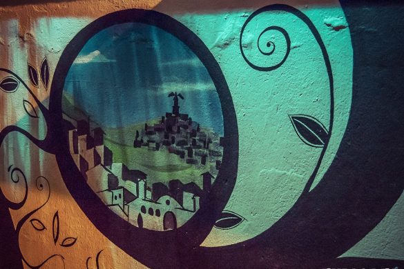 Ecuador Quito Mariscal Foch Mural Backpacking Backpacker Travel