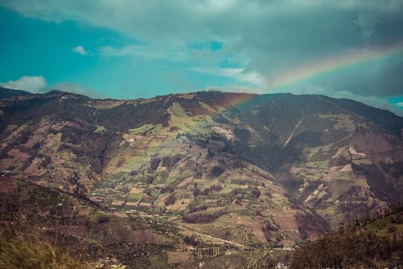 Ecuador Route Banos Latacunga Rainbow Backpacking Backpacker Travel