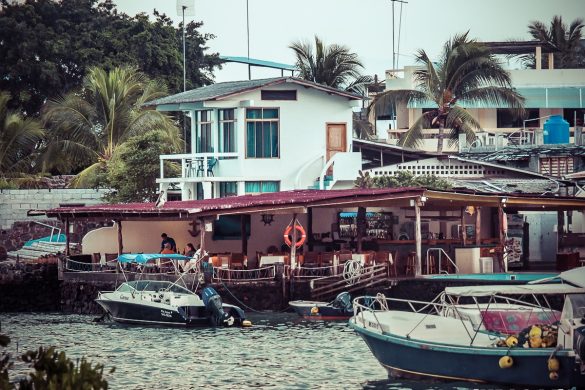 Ecuador Santa Cruz Galapagos Backpacking Backpacker Travel