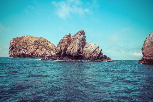 Ecuador Santa Cruz Galapagos Gordon Rocks Backpacking Backpacker Travel