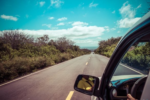 Ecuador Santa Cruz Galapagos Taxi Baltra Backpacking Backpacker Travel