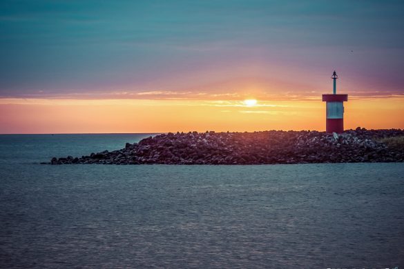 Galapagos San Cristobal Punta Carola Beach Lighthouse Backpacking Backpacker Travel