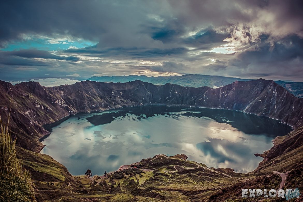 ecuador quilotoa lake sunrise backpacker backpacking travel